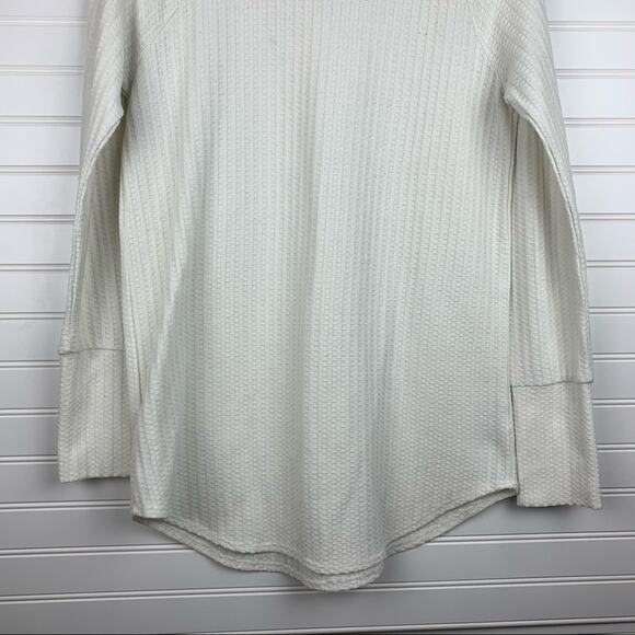 Chaser Waffle Knit Long Sleeve Thermal Top with Button Sleeves Medium - Picture 9 of 11